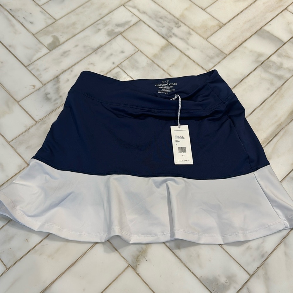 Vineyard vines skirt brand new with tags